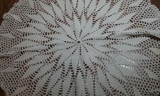 Vintage Hand Crochet Round Table Topper 23" Estate Sale