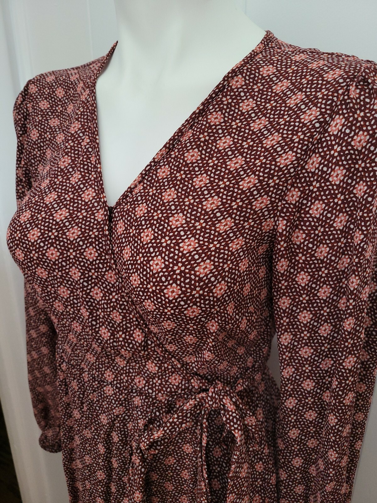 Picture 4 of 11