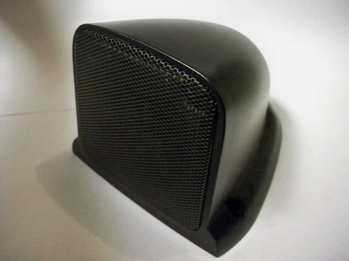 SET OF 2 QUEST CEILING SATELLITE/SURROUND SOUND SPEAKERS QX66B WIRED