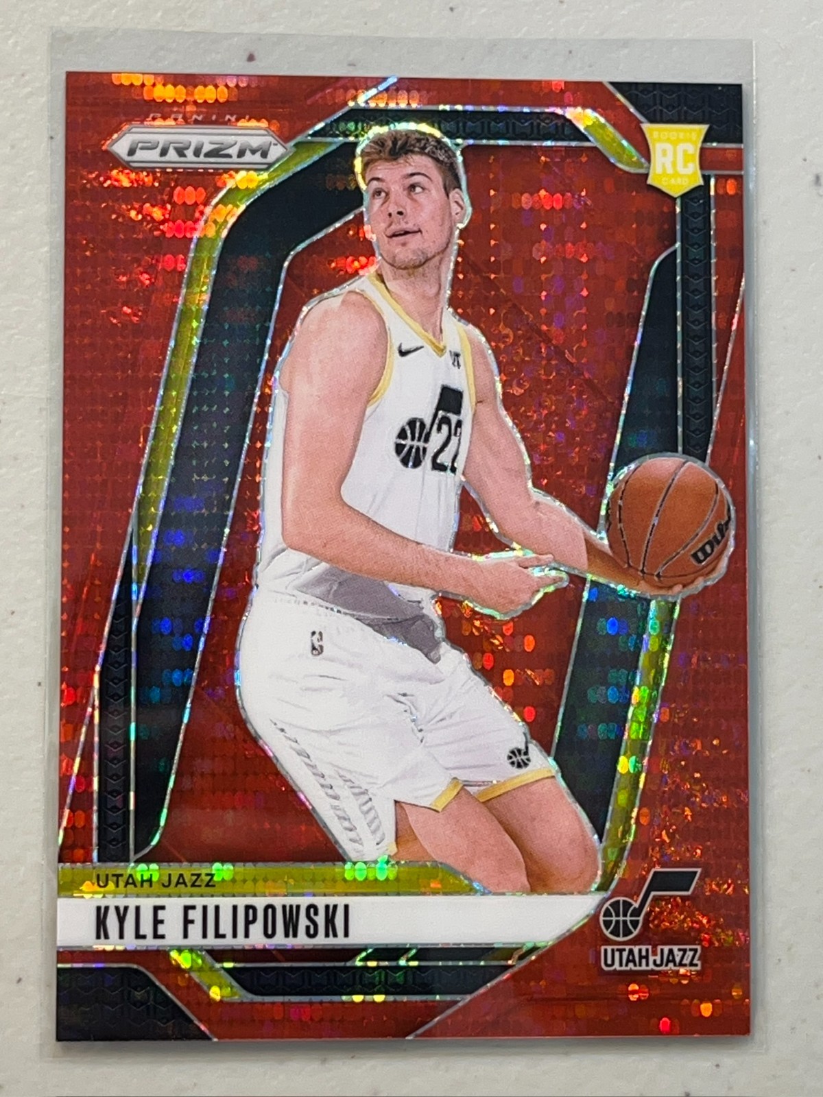 Kyle Filipowski 2024-25 Panini Prizm /75 Red Pulsar Rookie RC #263 Utah Jazz
