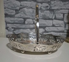 Vintage Silver Plate Oval Cake/Bread/Fruit Basket , EPNS