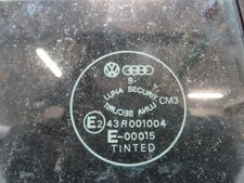 DREIECKSCHEIBE LINKS VORNE C Volkswagen Polo II (86) Hatchback 3-drs 1.3 (AAV)