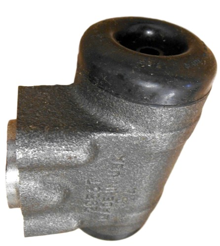 Bendix 33574 Drum Brake Wheel Cylinder - Picture 3 of 4