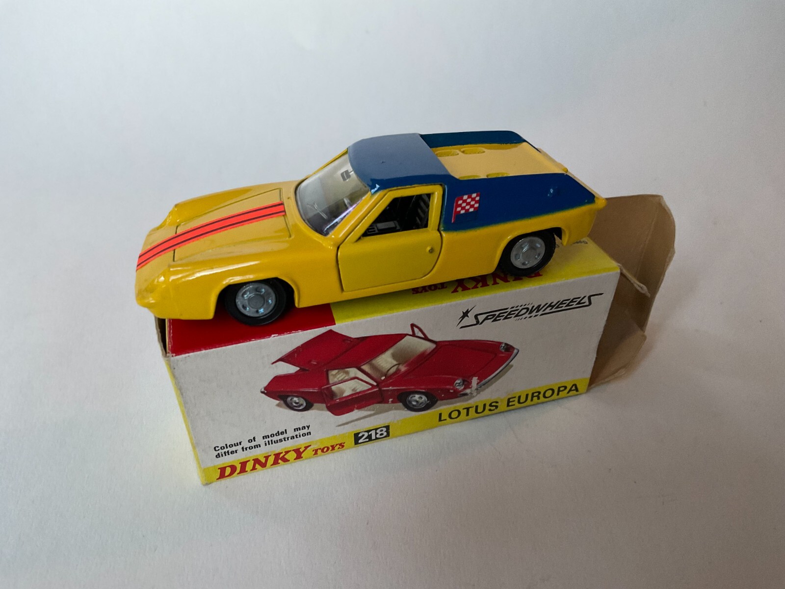 Dinky 218, Lotus Europa - Free Price Guide & Review