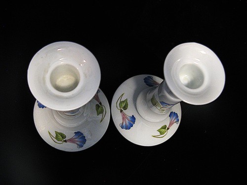 Pair Vintage ROCHARD Limoges France Hand Painted Candle Holders - Picture 4 of 5