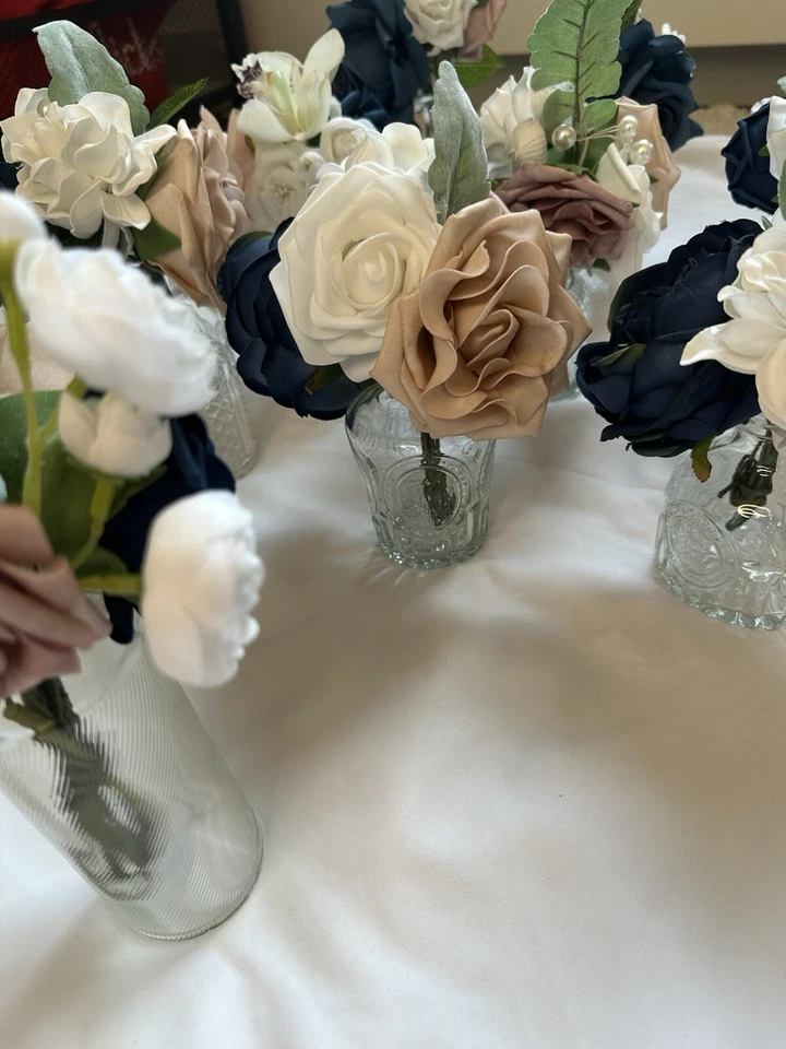 Центральные элементы в пыльной розе и темно-синий (комплект из 11) плюс орхидеи - Изображение 2 из 4