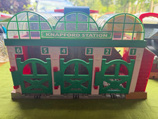 Knapford Station Train Station Carry Case w/ Sodor Barrel Depot Thomas  Friends