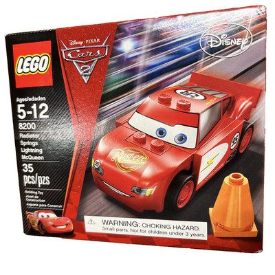 Lego 8200 Disney Pixar Cars - Radiator Springs Lightning McQueen - New Sealed