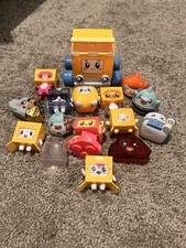 Lanky Box Lot 16 Different Figures Lot 2