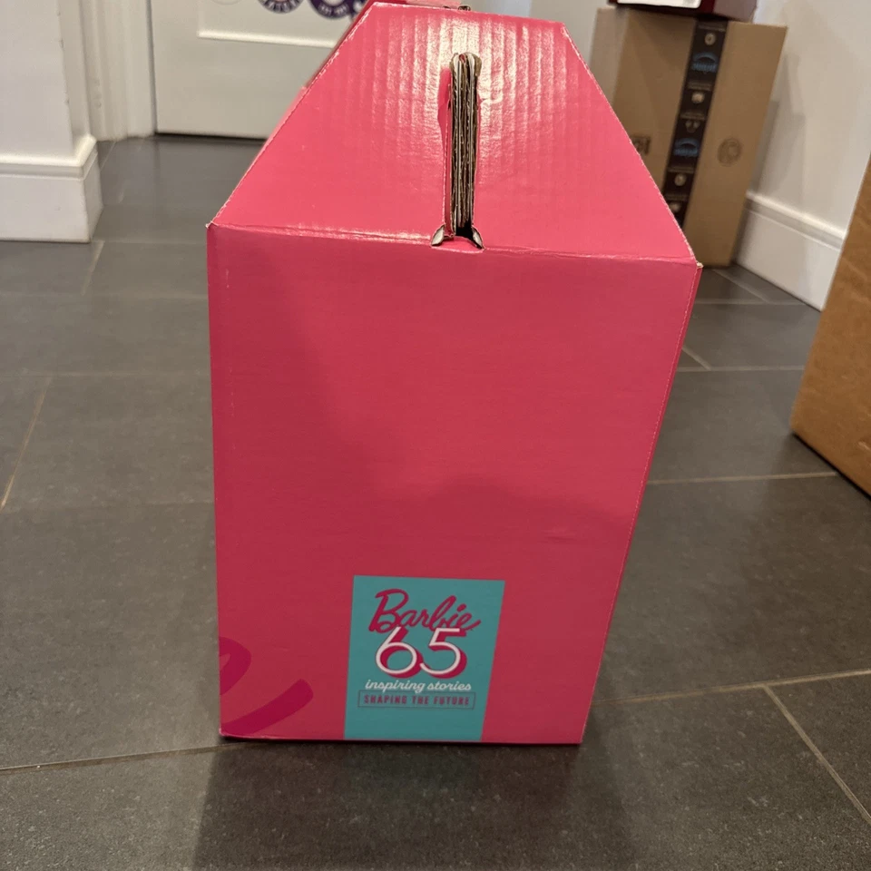 RARO PRÍSTINO: Stanley x Barbie 40 oz. Quencher - Juego completo de 8 - NUEVO EN CAJA Foto 4 de 4