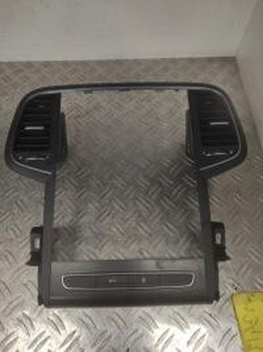 RENAULT MEGANE 4 PHASE 1 DASHBOARD AERATOR - 95301164