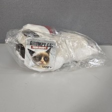 Grumpy Cat by Ganz 9  Christmas Plush Santa Hat  Think Grumpy  Meme Cat