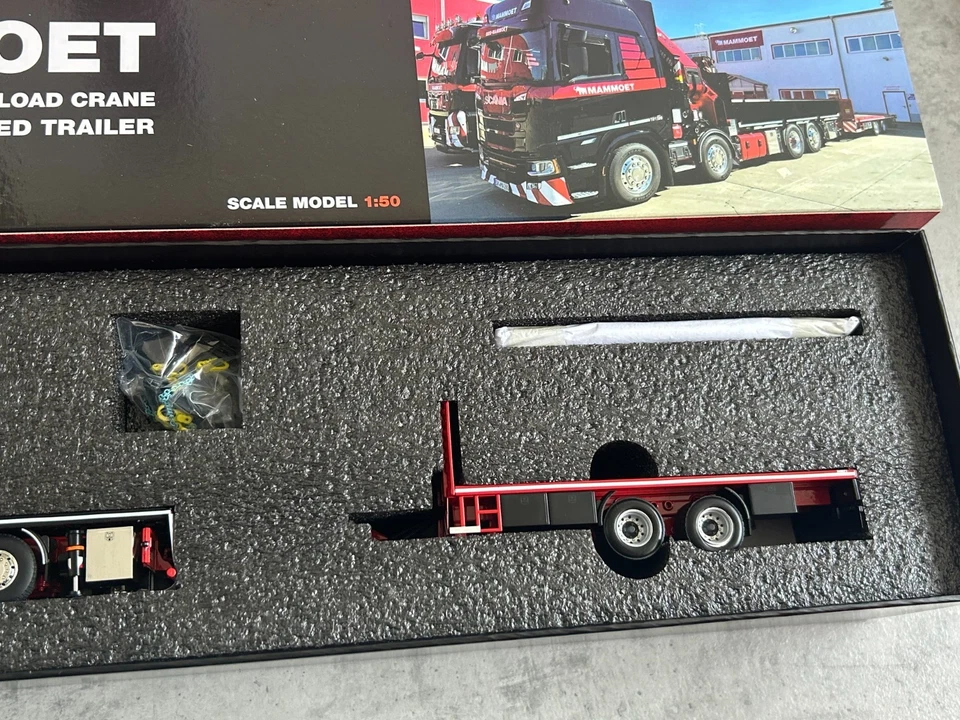 WSI 1:50 Mammoet Scania R Highline 8x2 + grue de chargement + remorque à... - Photo 3/3