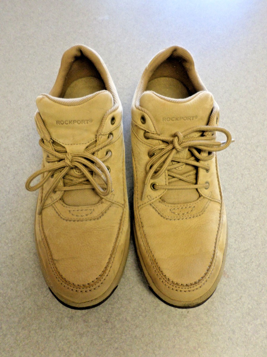 Rockport tan nubuck leather, casual oxfords. Mens 13 (eur  display picture 1