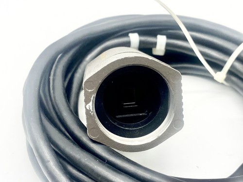 COHU 6700 SERIES CCD CAMERA - Picture 2 of 4