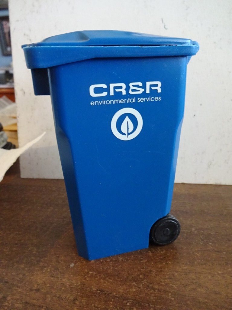Picture 2 of 4