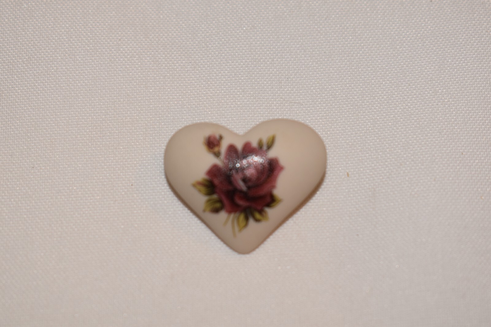 Heart Pin with Red Roses | eBay