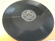78 RPM 10" RCA Victor 20-52147 - Dinah Shore "Sweet Thing"  " Why Come Crying to
