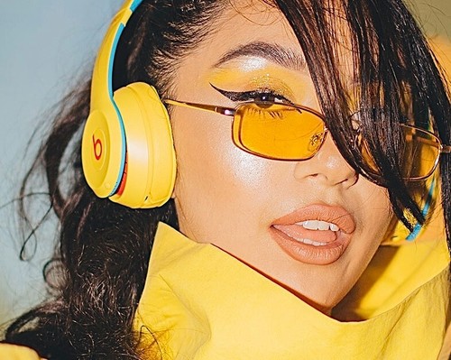 New Sealed - Beats Solo3 Wireless Bluetooth Club Collection Headphones - Yellow - Picture 4 of 24