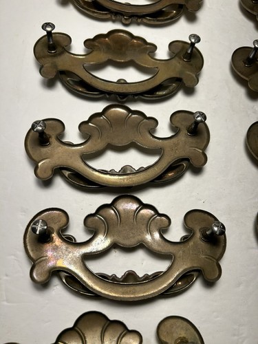 Lot Of 17 Vintage KBC2 Keeler Brass Co. Brass Dresser Furniture Drawer Pulls - Picture 13 of 19