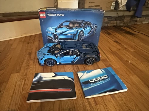 LEGO 42083 Technic Bugatti Chiron-Complete With Instructions