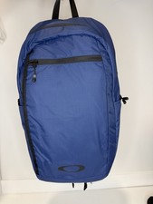 Oakley 22L Sport Backpack Team Navy Water Repellent Laptop Bag NEW FOS901243