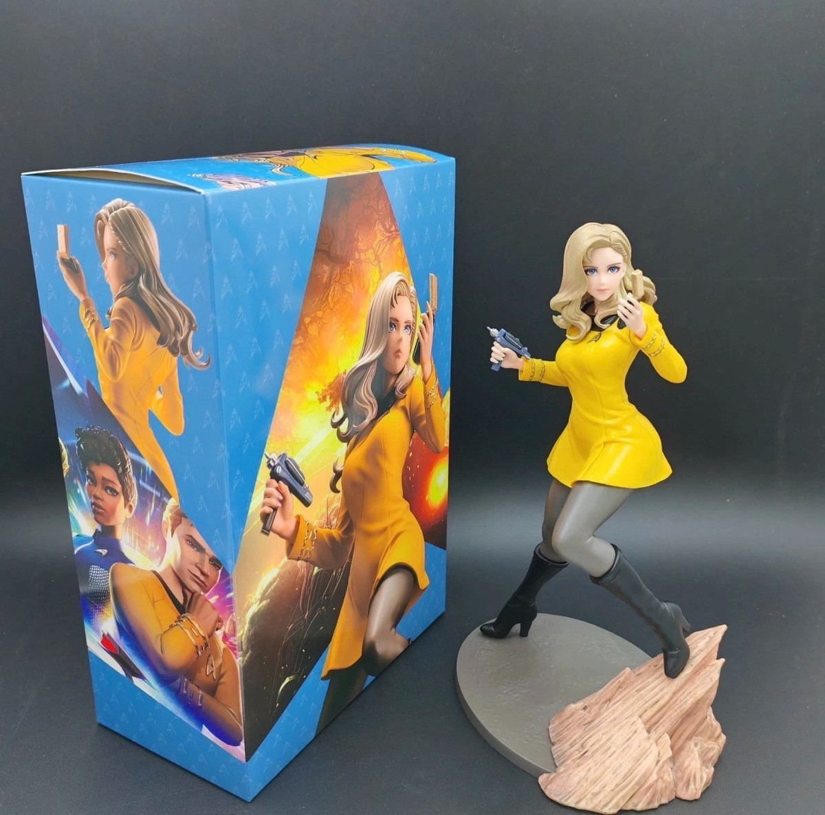 Star Trek スポックフィギュア Kotobukiya Star Trek Bishoujo Spock PVC Figure Collectible Model