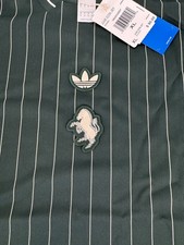Juventus Green International Club Soccer Fan Apparel and Souvenirs