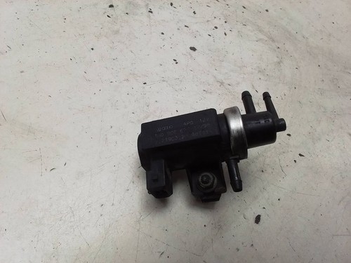 Audi A4 S4 B6 8E 8H 2003 Diesel 96kW Turbolader Druckwandler Magnetventil