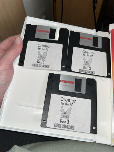 Creator für den PC kommt mit 3 Disketten und dem Handbuch - Bild 1 von 5