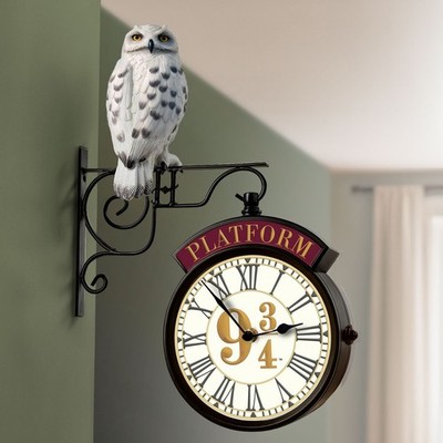 HARRY POTTER Illuminated Platform 9 3/4 Wall Clock 16   Lights Up NEW
