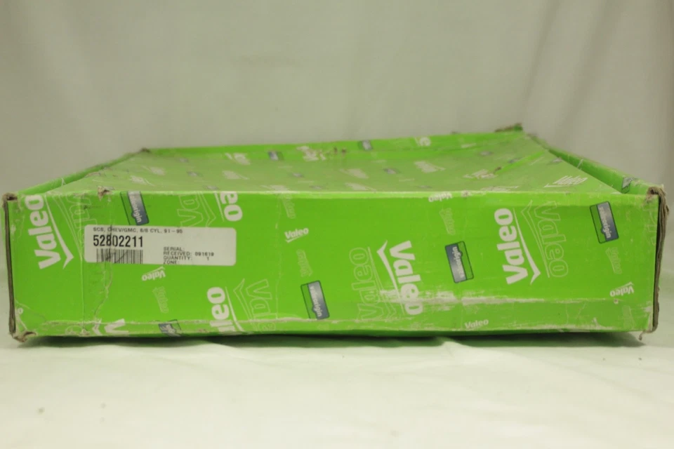 Valeo Clutch Kit 52802211 for GMC Blazer, C1500, C2500, K1500, K2500, C3500/HD - Image 2 of 2