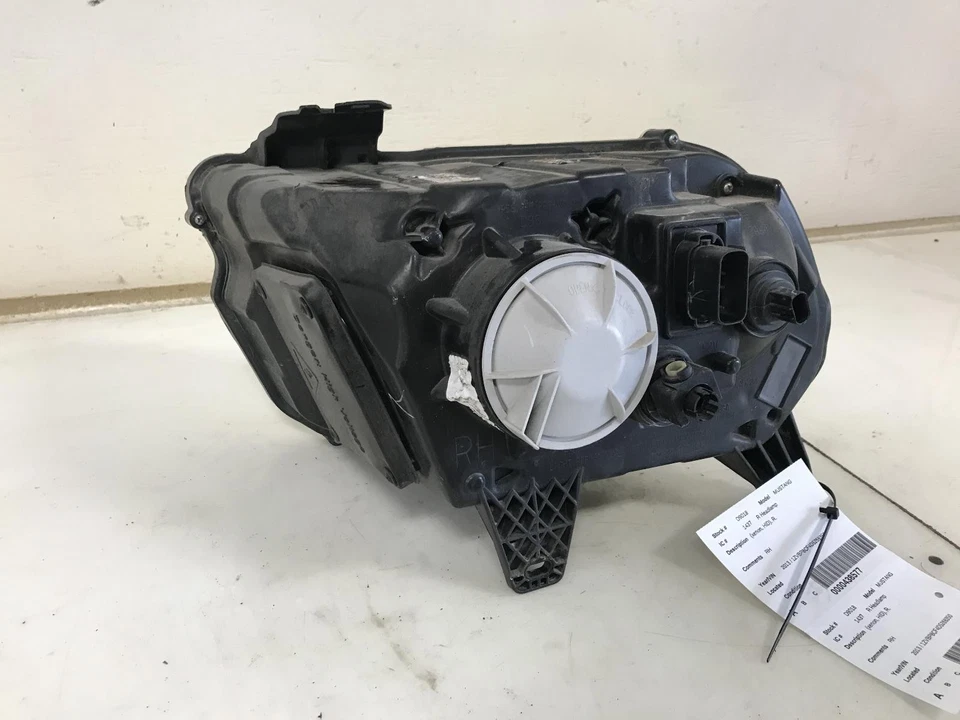 Conjunto de faros derechos usados se adapta a: Ford Mustang 2013 xenón HID grado derecho A Foto 2 de 4