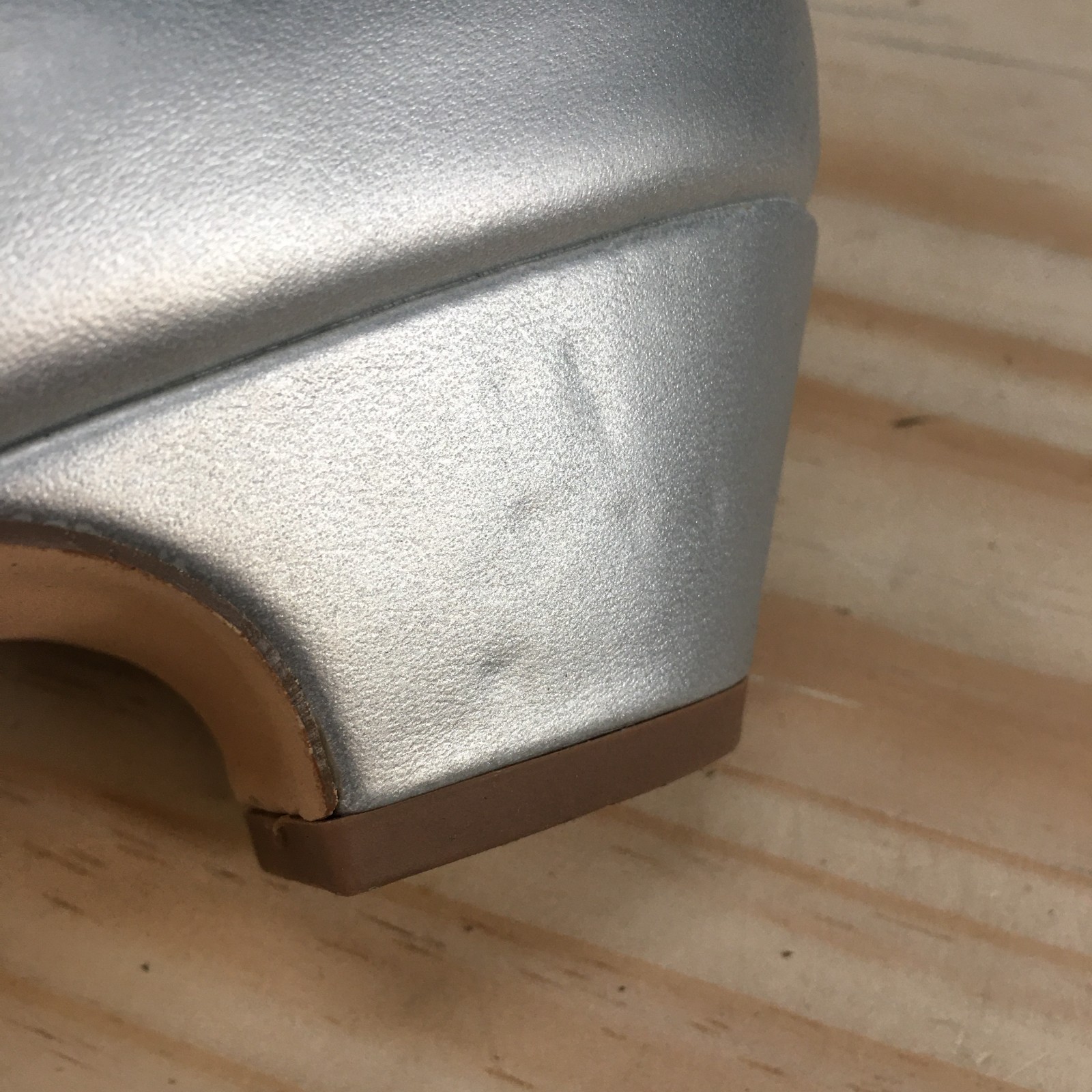 Comfortview Shoes Womens 9 M Vida Slip On Low Heels Pumps Silver Faux Leather