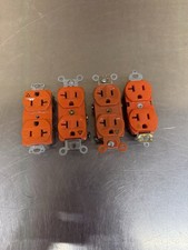 Lote de 4 receptáculos de tierra aislados varios 20A 125V Hubbell Leviton Arrow Hart