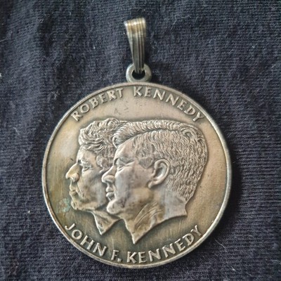 Medaillon John  F. Kennedy und Robert Kennedy  Freiheitsstatue
