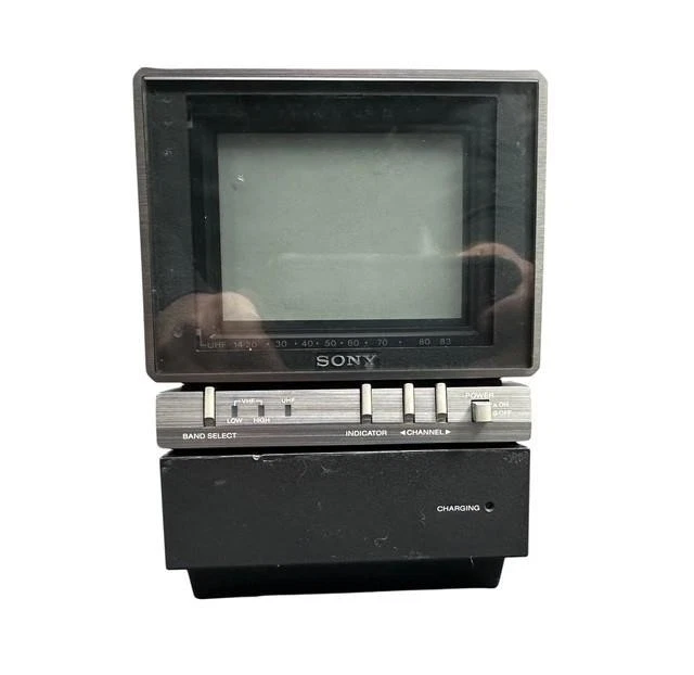 Receptor de TV color Sony Trinitron portátil vintage KV-4000 con estuche de transporte Foto 3 de 4