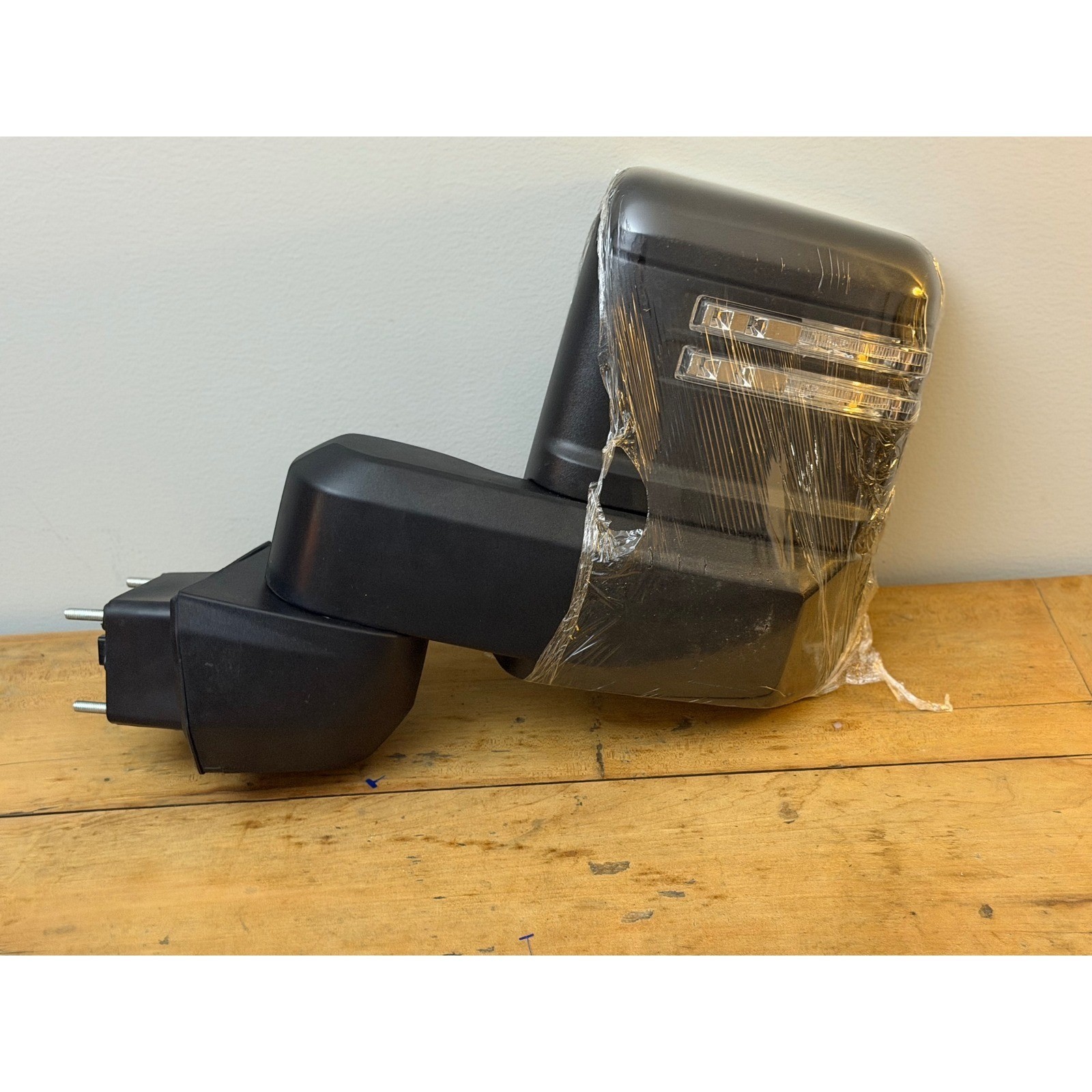 2019-2023 Chevy Silverado GMC Sierra 2500 3500 Driver Side Tow Mirror Black LED