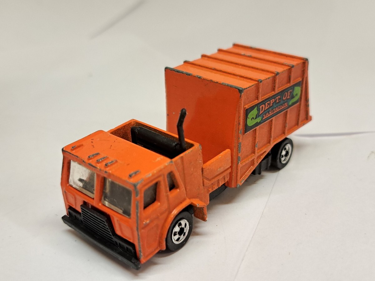 ミニカー Hot Wheels TRASH TRUCK 1982 s-l1200.jpg
