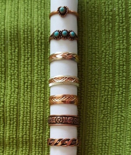 Narrow Hand Crafted Copper Ring~ Shimmering 2Tone Band of Leaves~Copper Healing - Picture 6 of 9