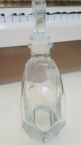 9 INCH DRAMBUIE CRYSTAL DECANTER MADE IN ITALY HOLDS 26 OZS - Picture 6 of 6