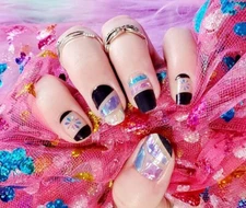 Color Nail Polish Strips 20ct.  Zl0361 .  READ DESCRIPTION BELOW