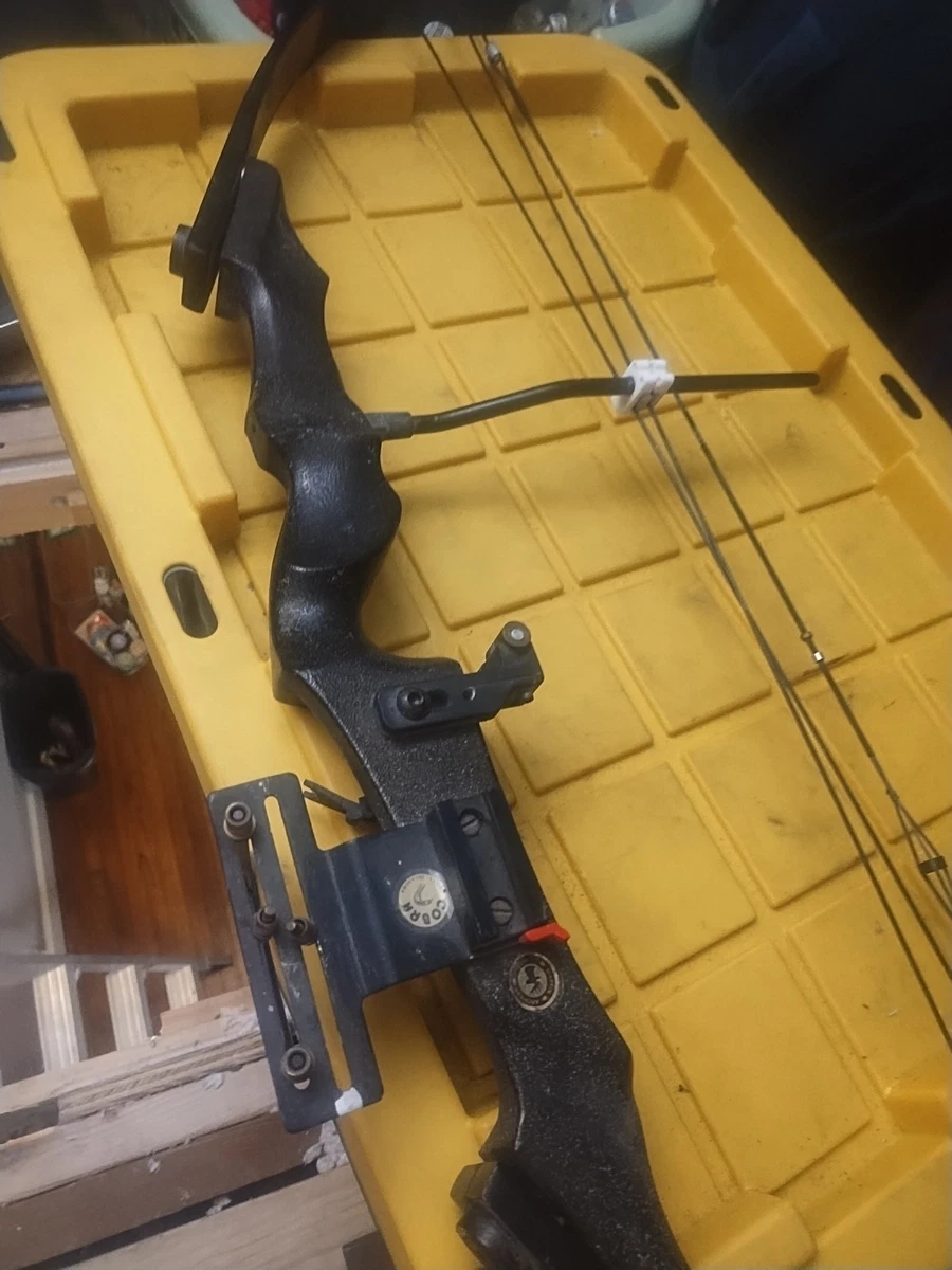 Las mejores ofertas en Martin Archery Negro Arcos de arquería | eBay
