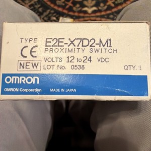 OMRON E2E-X7D2-M1.  New 