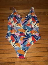Old Navy Women s Tropical Bathing Suit Size 3X