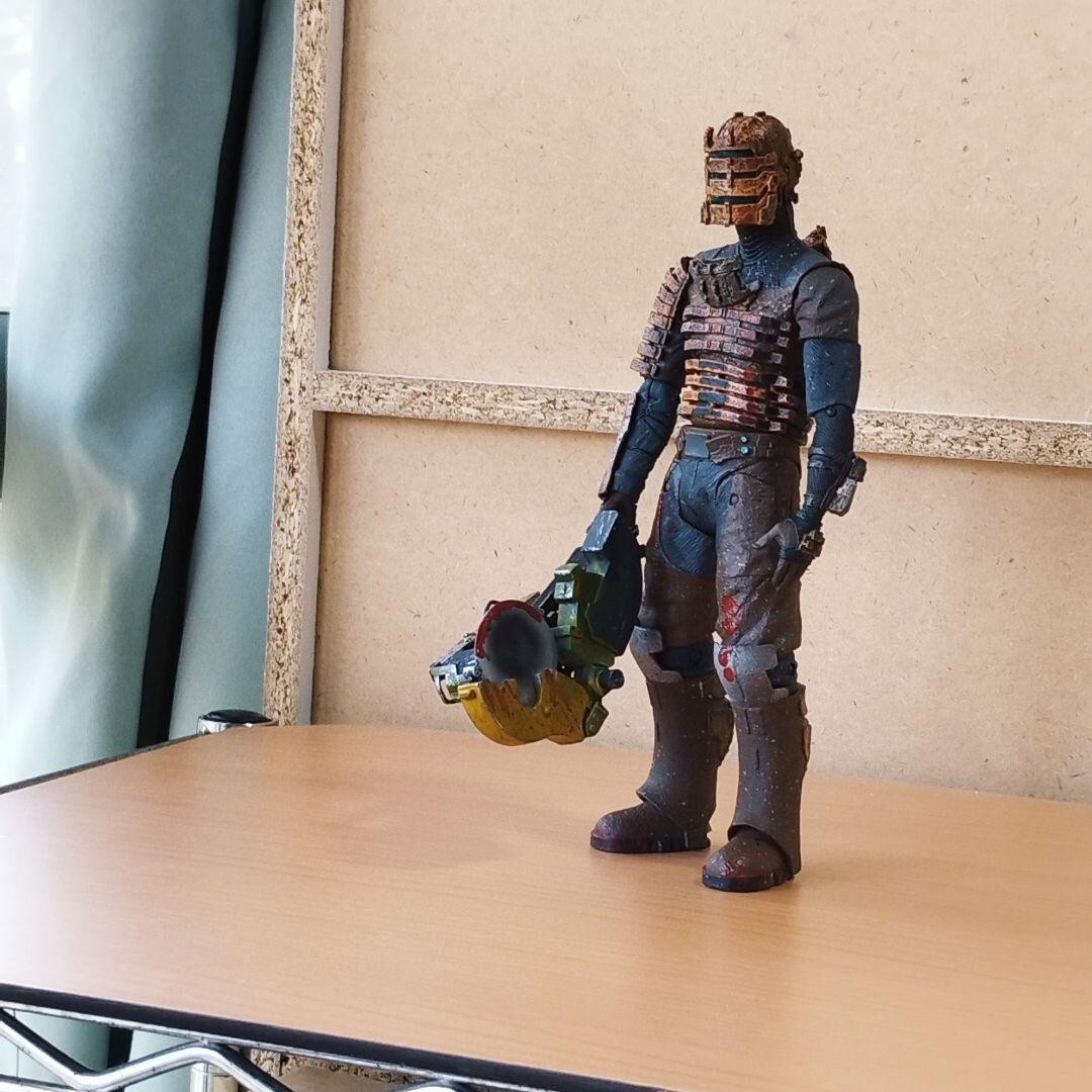 NECA DEAD SPACE ISSAC CLARKE プラズマカッター未開封 s-l400.jpg