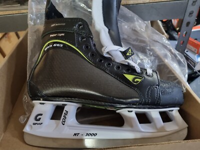 Brand new in box Graf G65 skates size 9 R (Regular Width). Made in Canada