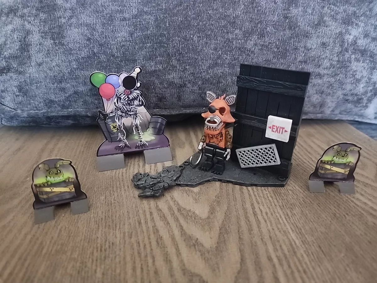 FNAF McFarlane” Freddy Fazbear Parts & Service Mini Construction