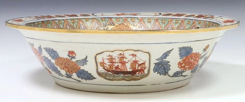 GROSSE MEIJI JAPANISCHE IMARI NANBAN VOC SCHWARZE SCHIFFSSCHALE, 18,75 Zoll Durchmesser - Bild 3 von 4