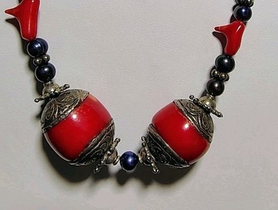 N714 Ethnic Tribal Red Necklace Coral Style Nepal Boho Statement 18'' Toggle 